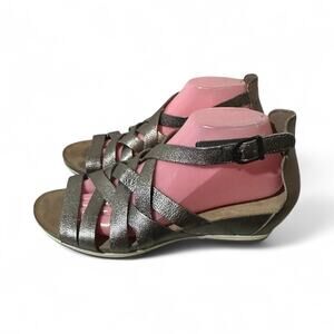 Dansko Vivian Gladiator Sandals Gray Metallic Leather EU40 US 9.5 Y2K Style